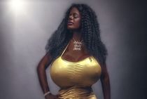 42 yo woman posing nude in