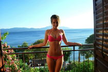 Honey toying in the